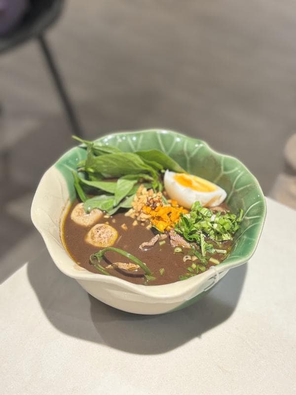 아유타야 보트 누들 (Nhà Hàng Nhà Người Thái) — photo 6