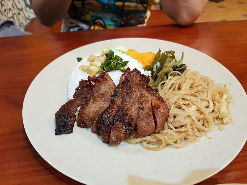Cơm sườn Ba Cường — photo 4