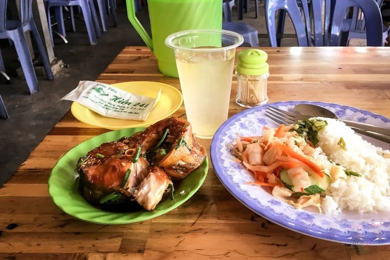 Cơm Tấm Hiền 241 — photo 6