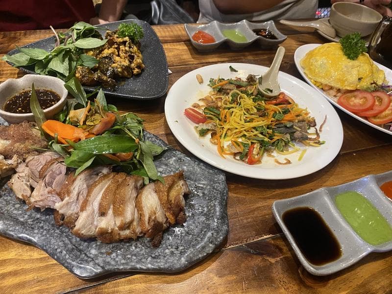 Ghiền Mồi bén & Bia — photo 3