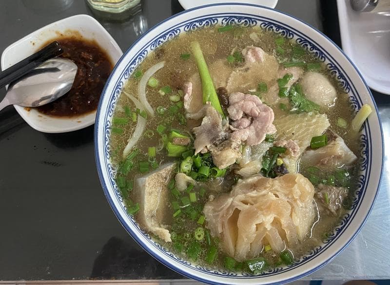 Tiệm Phở Ga Hòa Hưng — photo 2