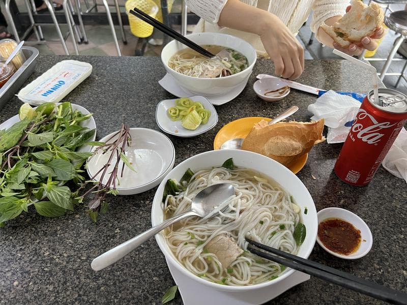 Phở Phú Vương — photo 7