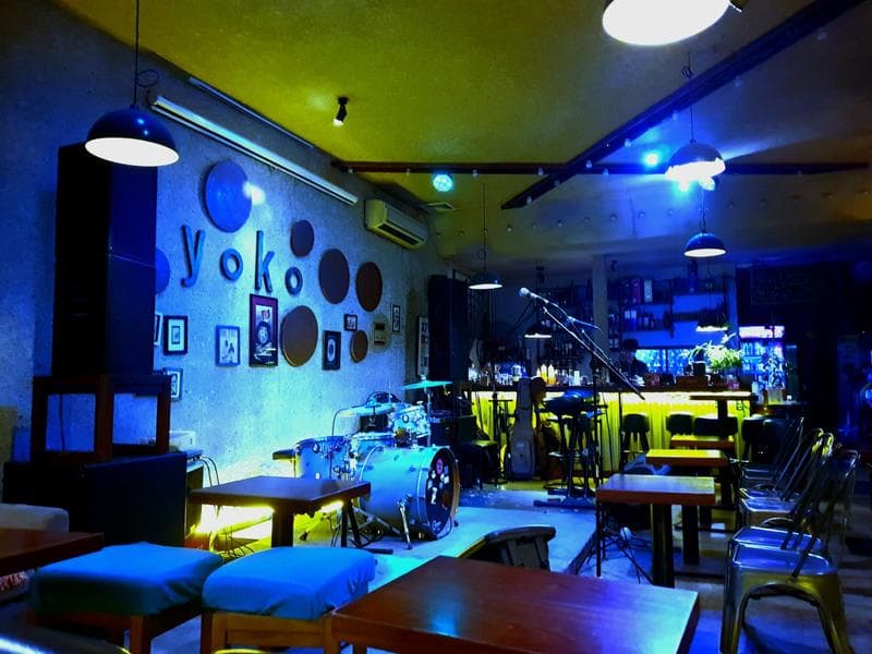 Yoko Saigon Bar & Cafe — photo 4