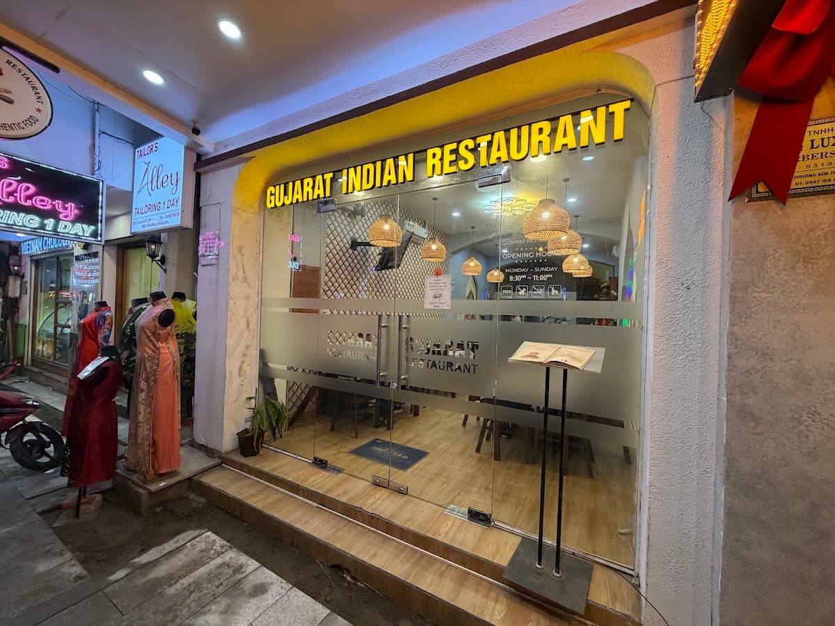 Gujarat Indian Restaurant — photo 1