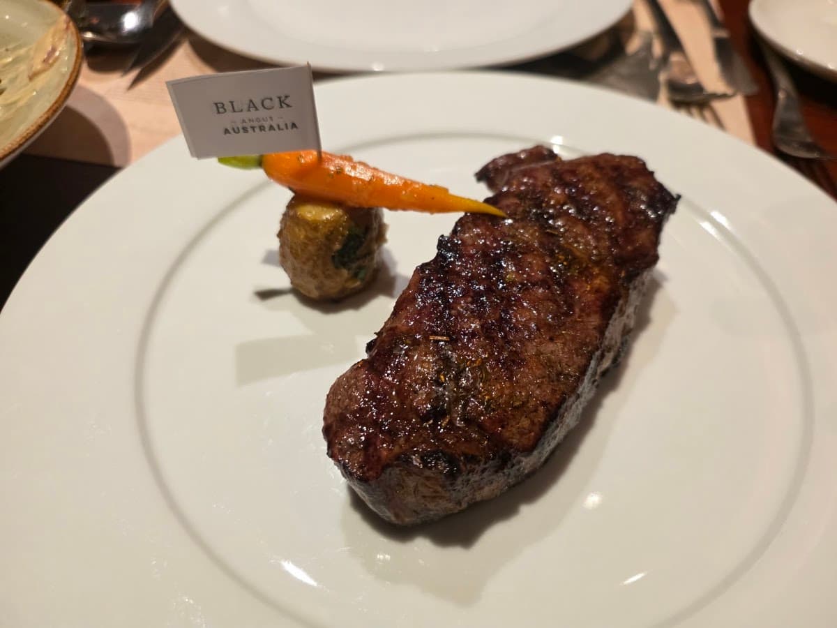 MOO BEEF STEAK — photo 6