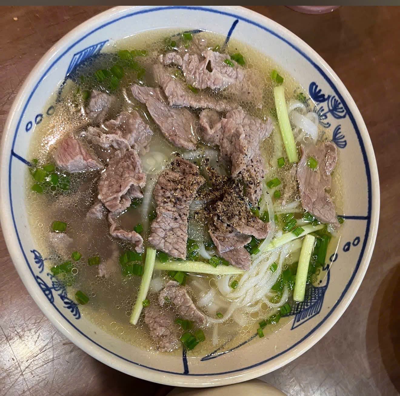 Halo Saigon — photo 9