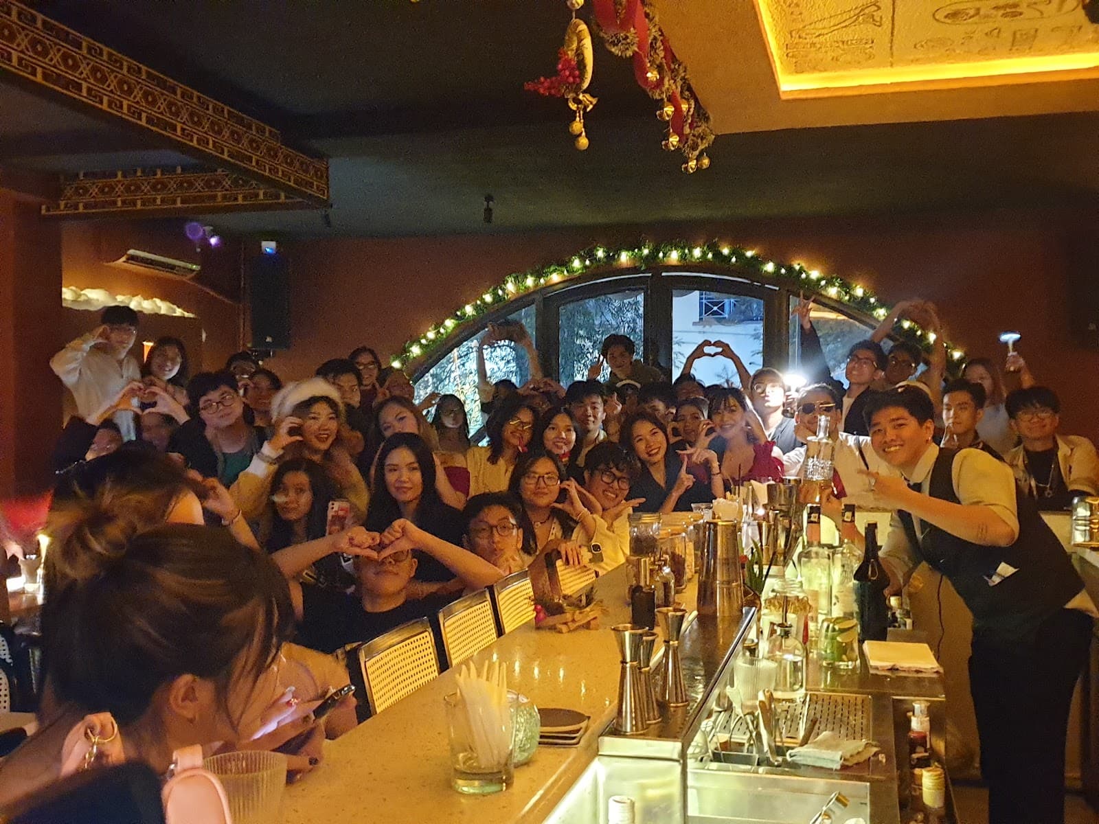 Loop 1 - Cocktail & Kitchen — photo 1