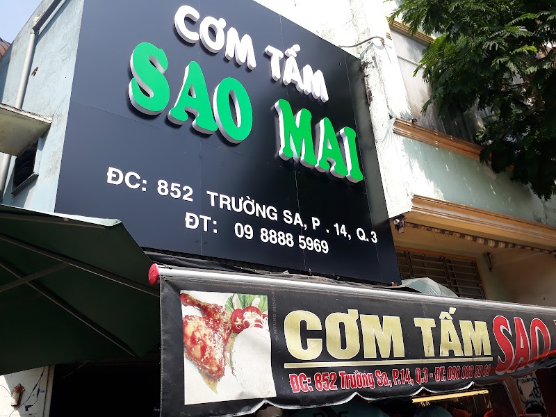 Chữ xanh <hl>trên nền đen</hl>