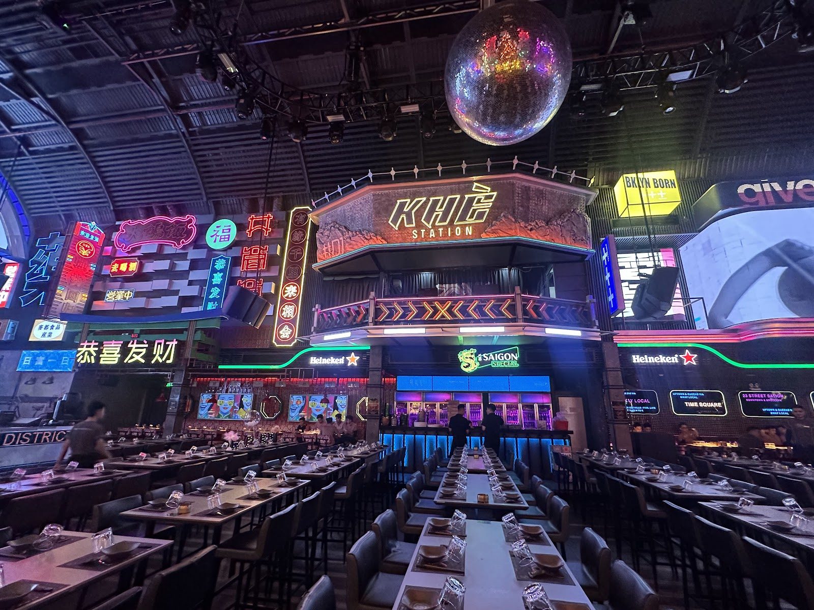The beer hall with long tables