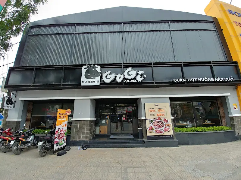 GoGi House storefront with Korean eave tiles