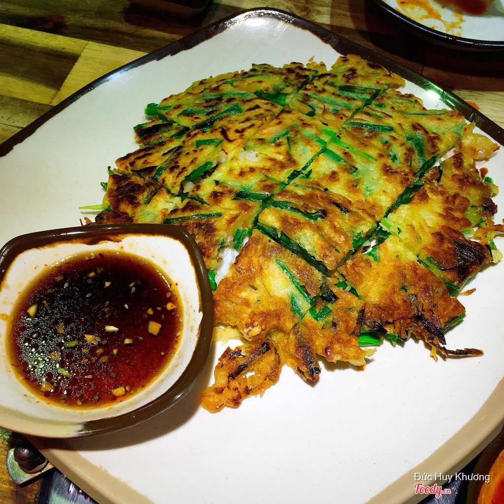 Korean seafood pancake