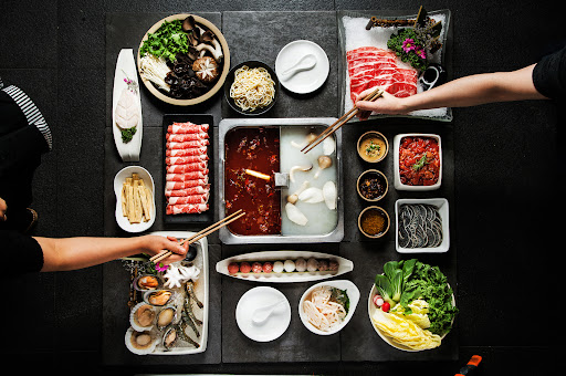 The noodle dance at Haidilao
