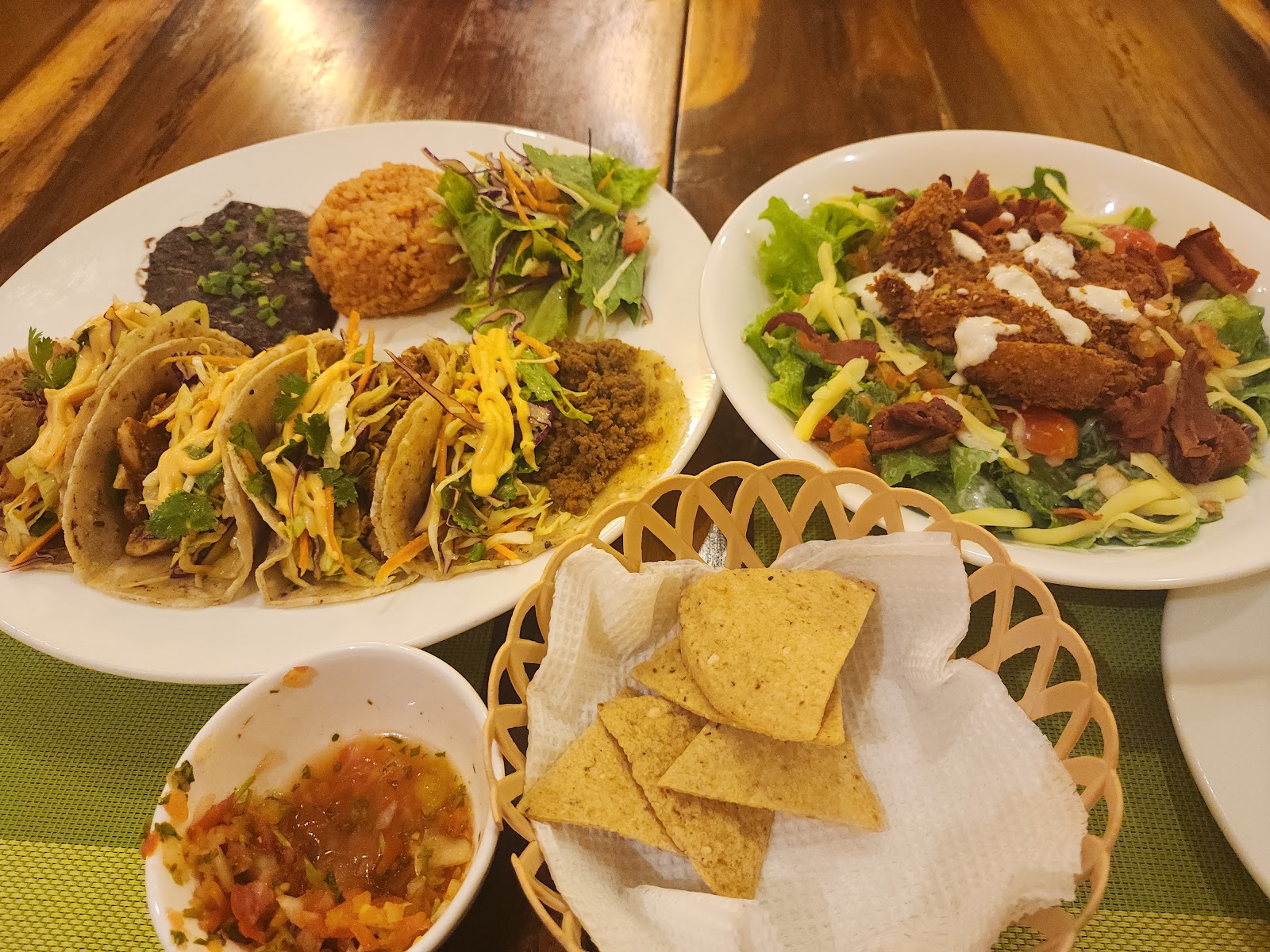 Tacos and chips