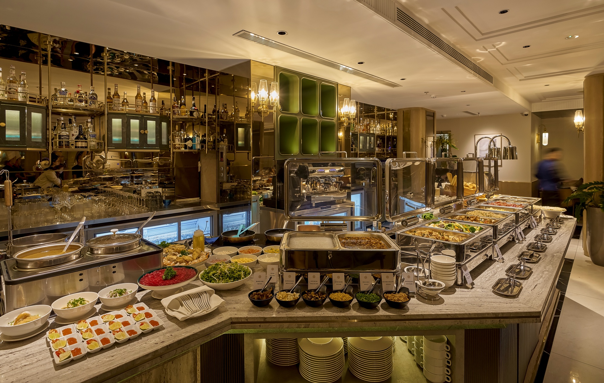 Link Bistro Cafe, 47-51 Lê Anh Xuân