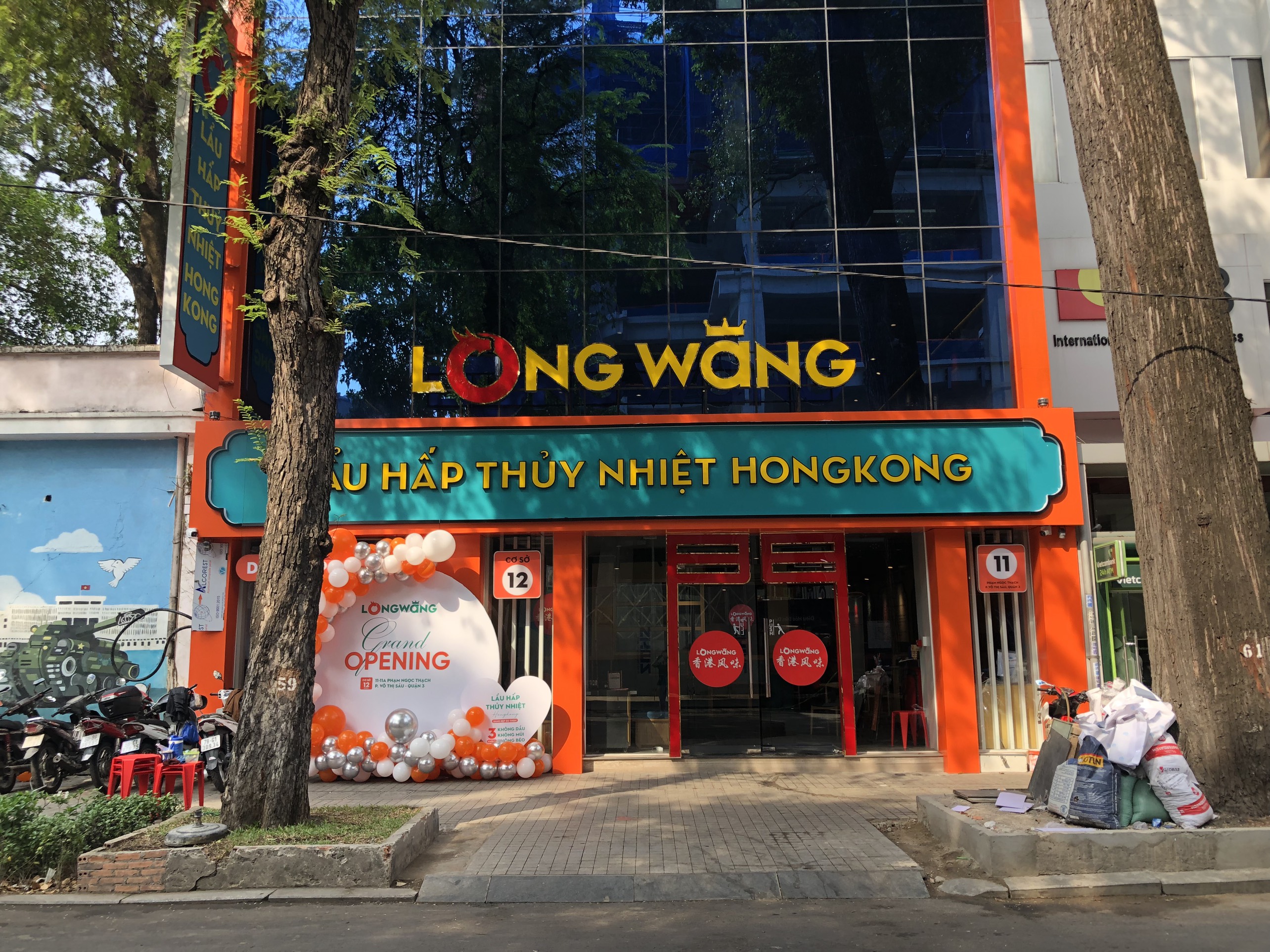 Long Wang, 11 Pham Ngoc Thach
