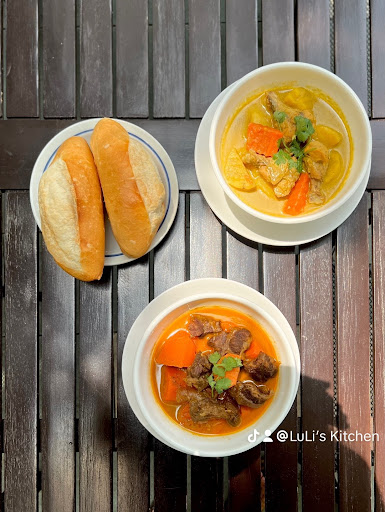 Luli's Kitchen, 182A Pasteur