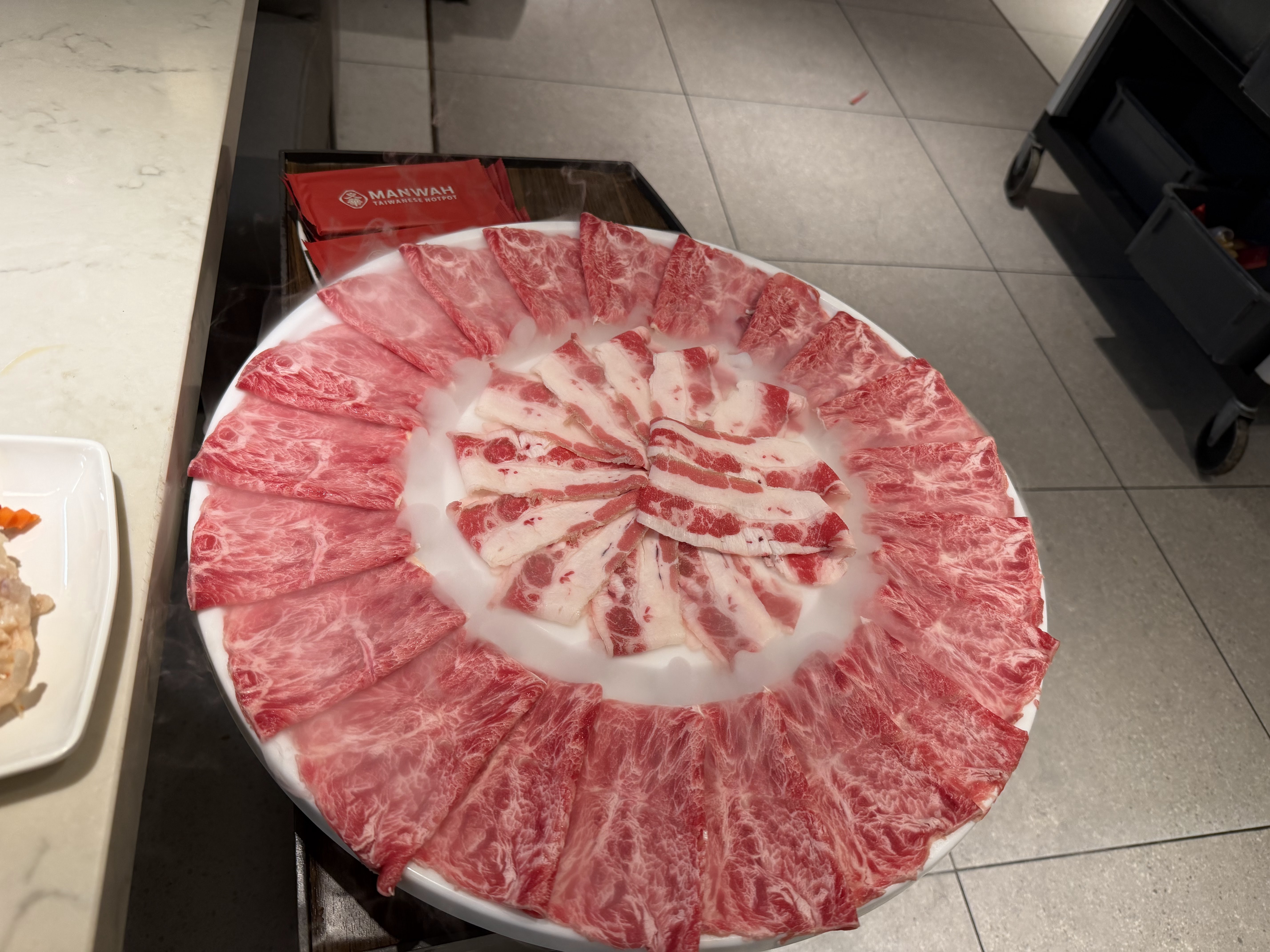 Nồi lẩu trường thọ trong veo