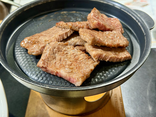 마로화로 숯불 화로 위의 꽃살