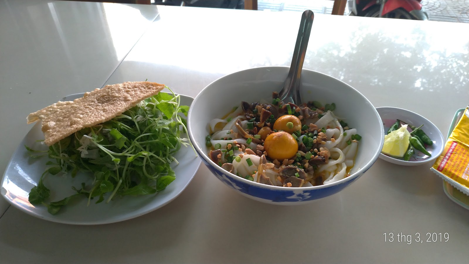 Hoi An-style shredded chicken rice (pending the venue photo pass)