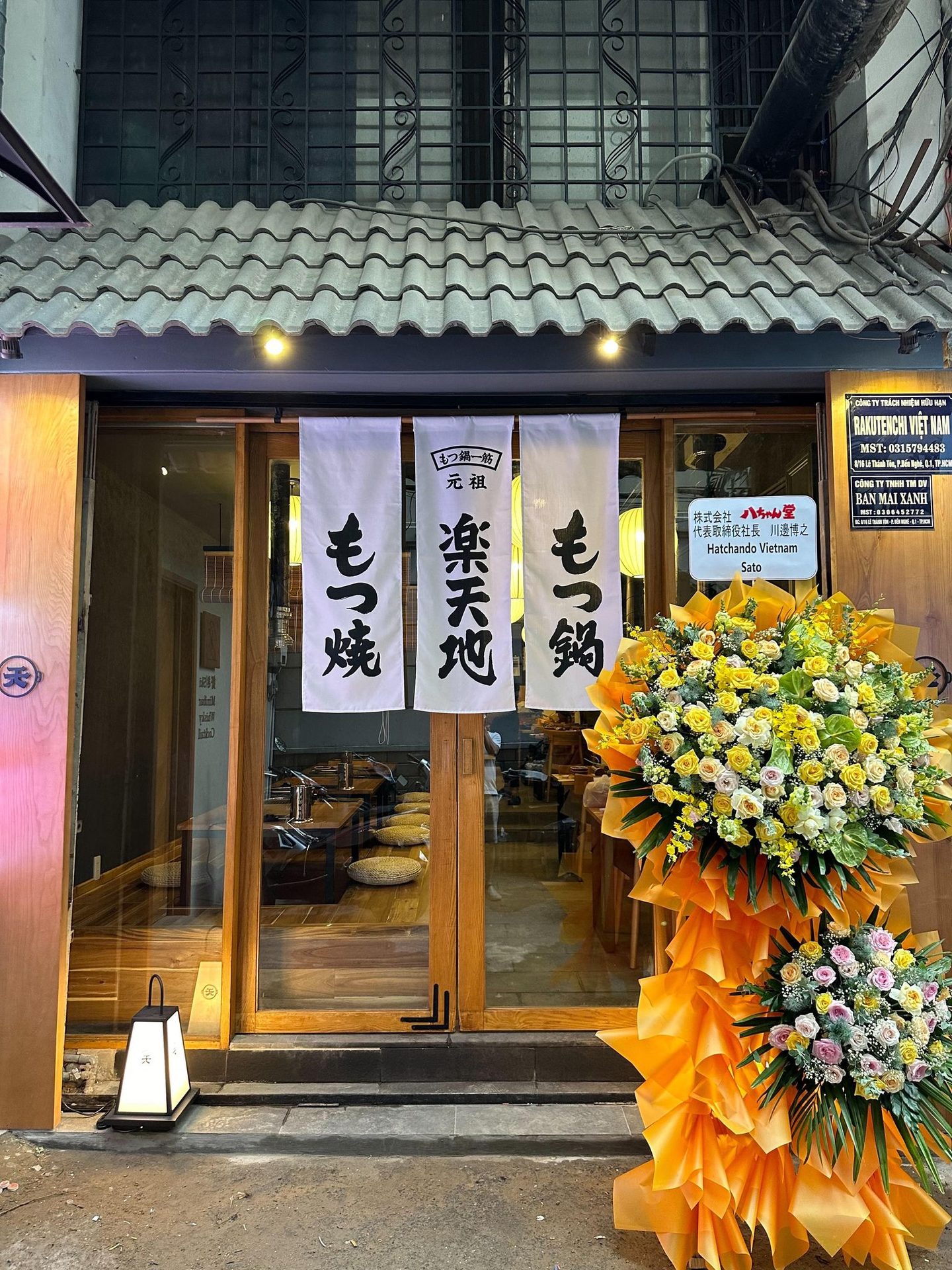 Motsunabe Rakutenchi, 68 Le Thanh Ton