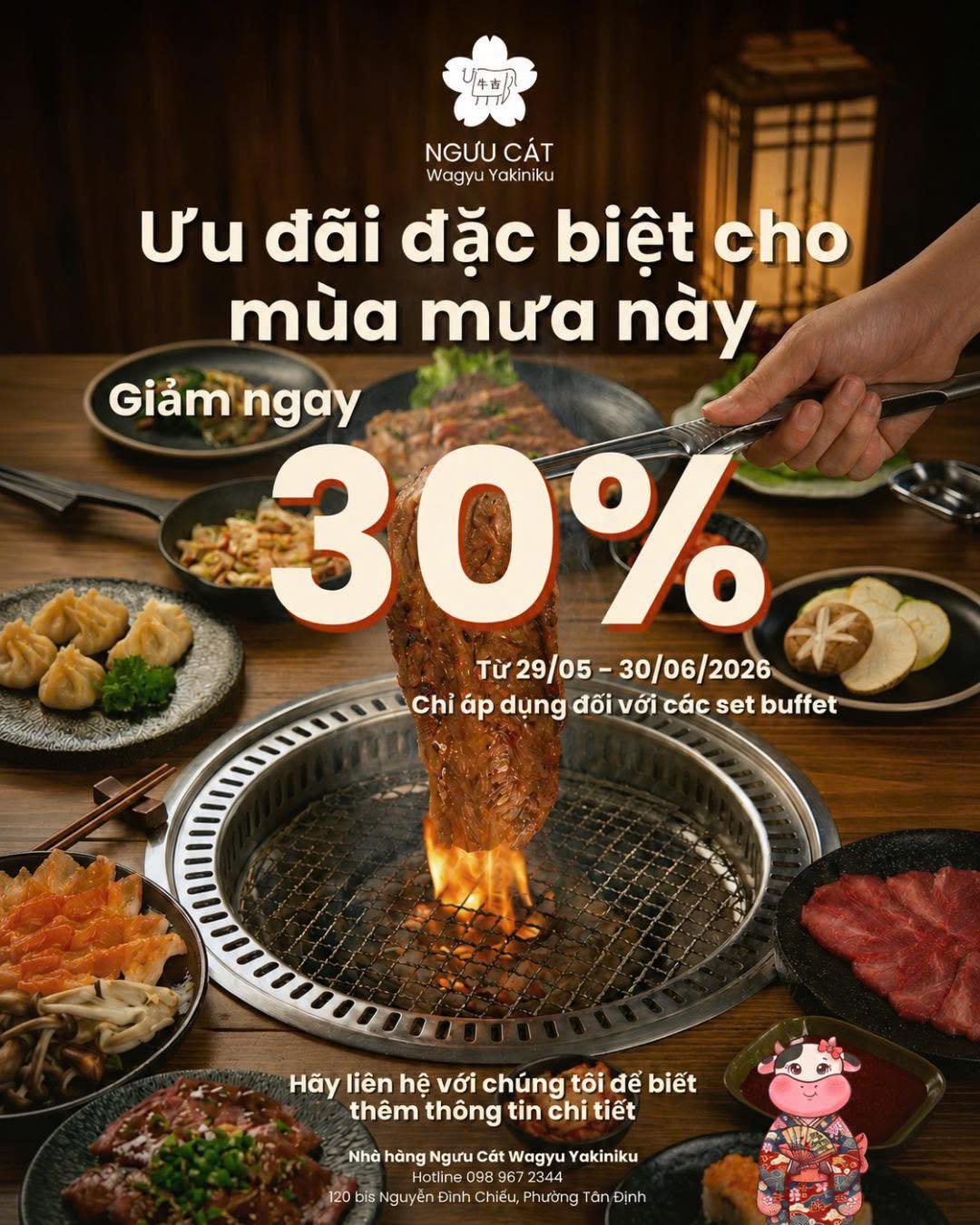 Bếp nướng than với các món ăn kèm