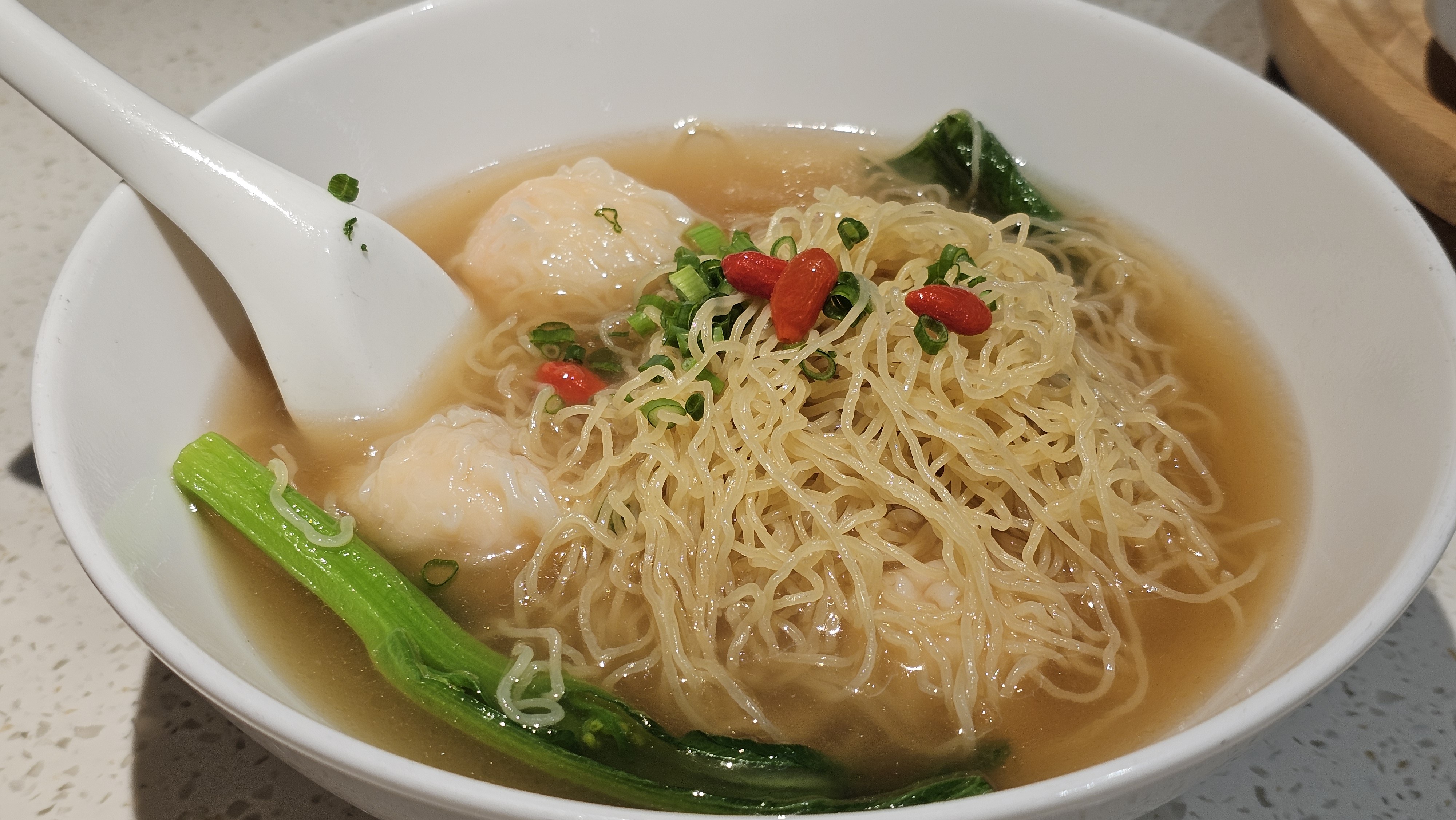 Wonton noodle soup