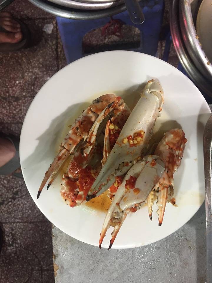 Chili-salt crab claws at Oc Van