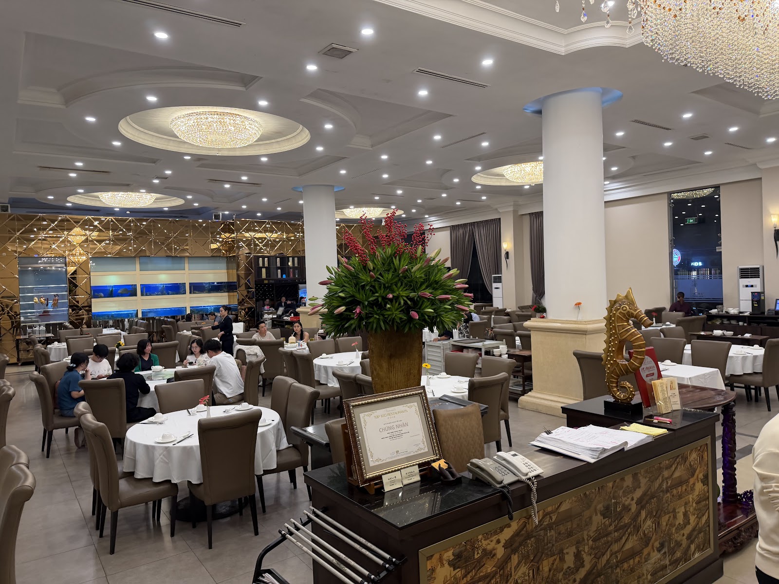 Dim sum tại Ocean Palace