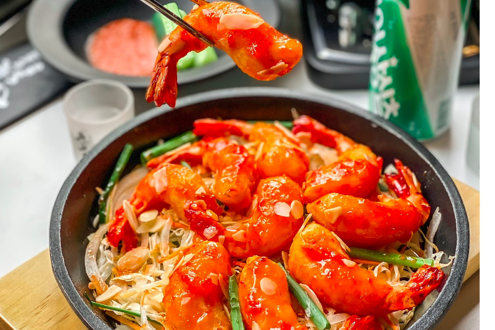 Meat on the grill at Palsaik Dong Du
