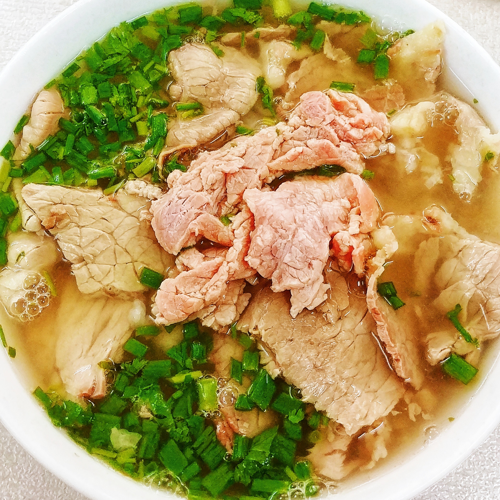Thịt bò tái thái mỏng