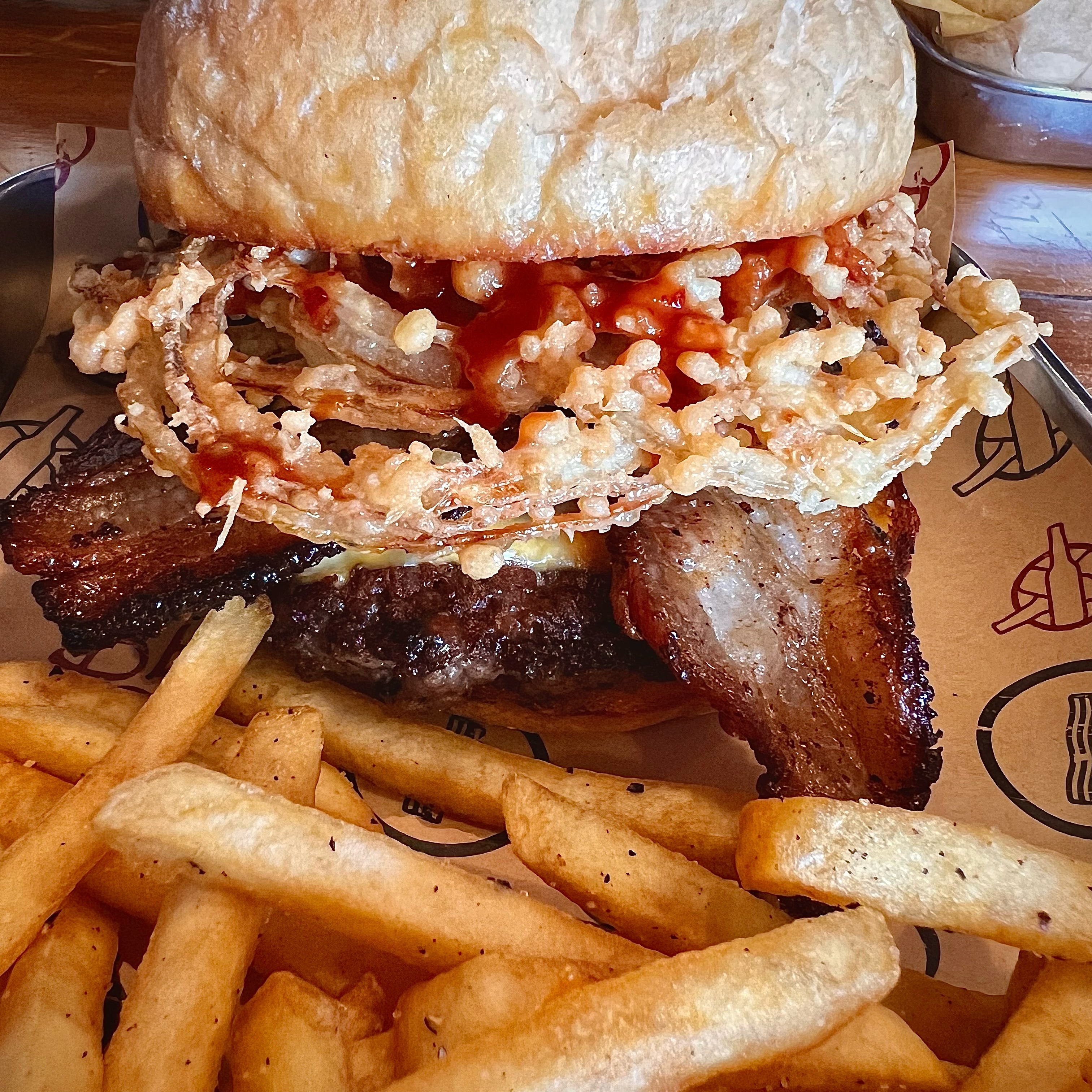 Cheese burger with fried onions