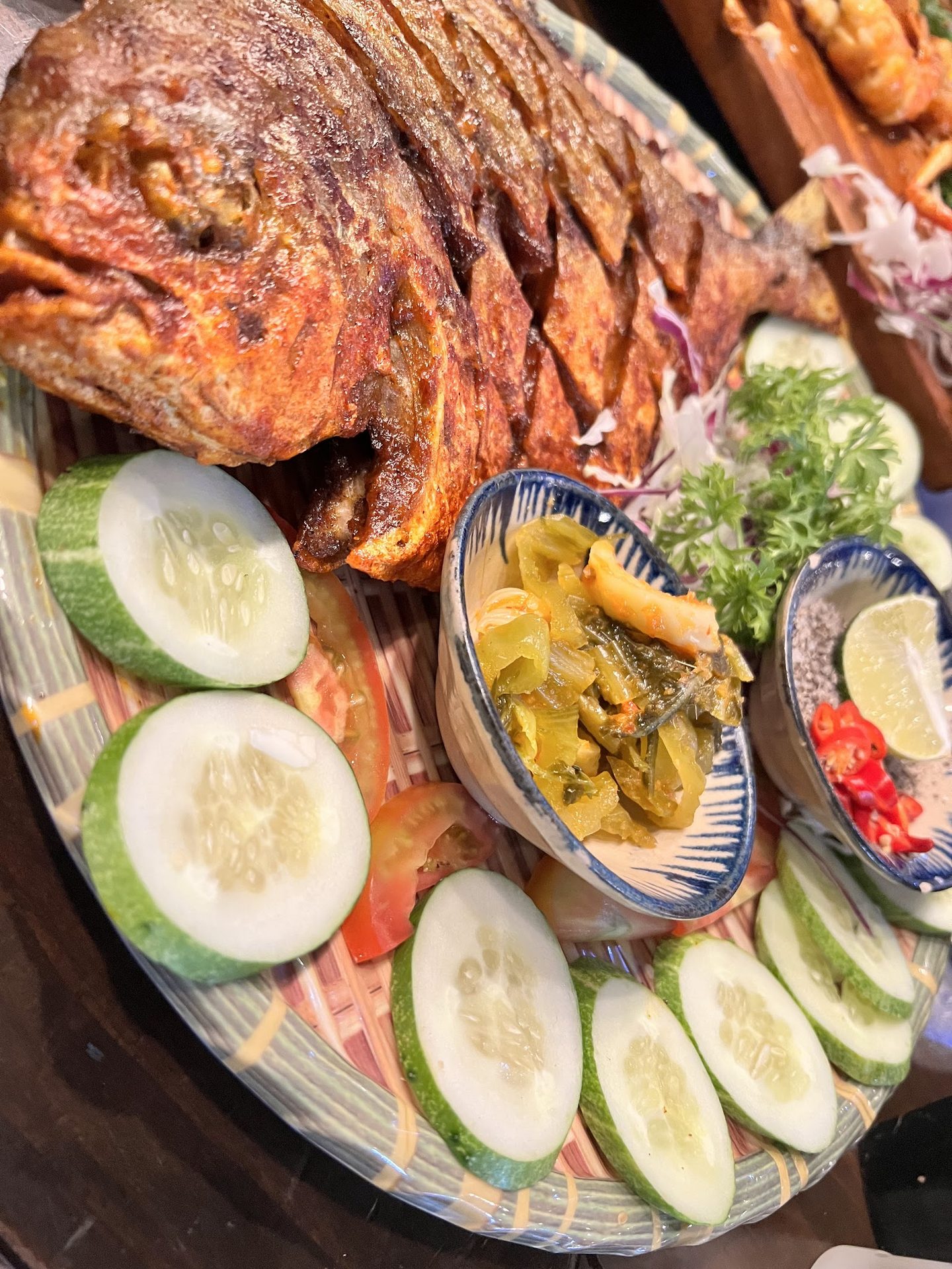 Whole fried fish