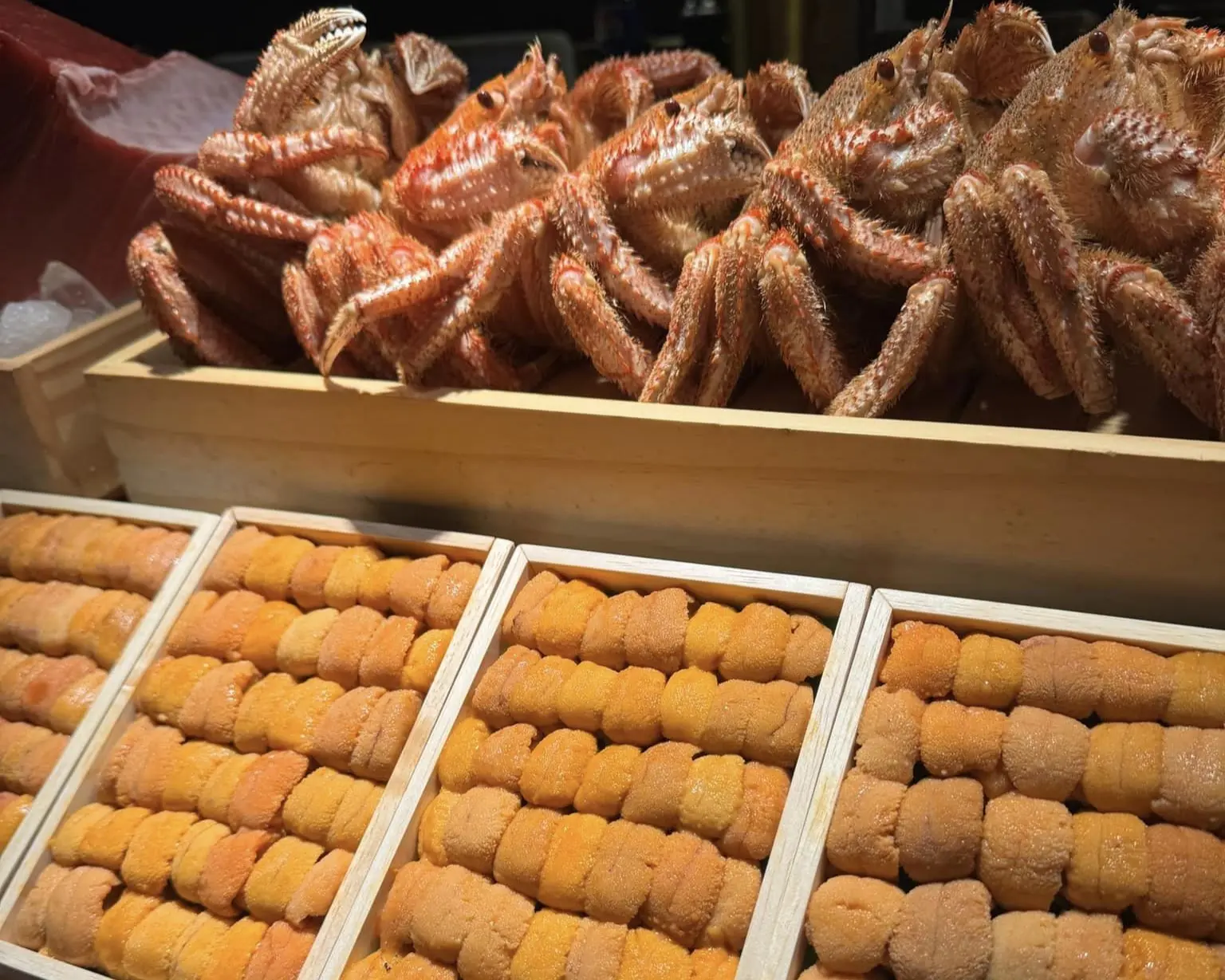 아오야마 카운터의 털게와 우니 박스
