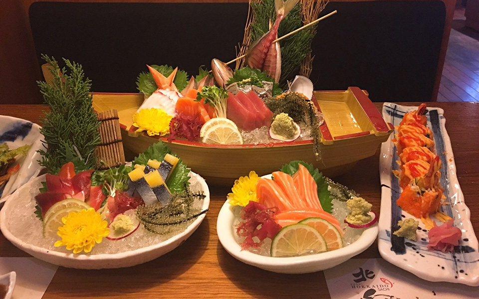 A sashimi platter at Sachi
