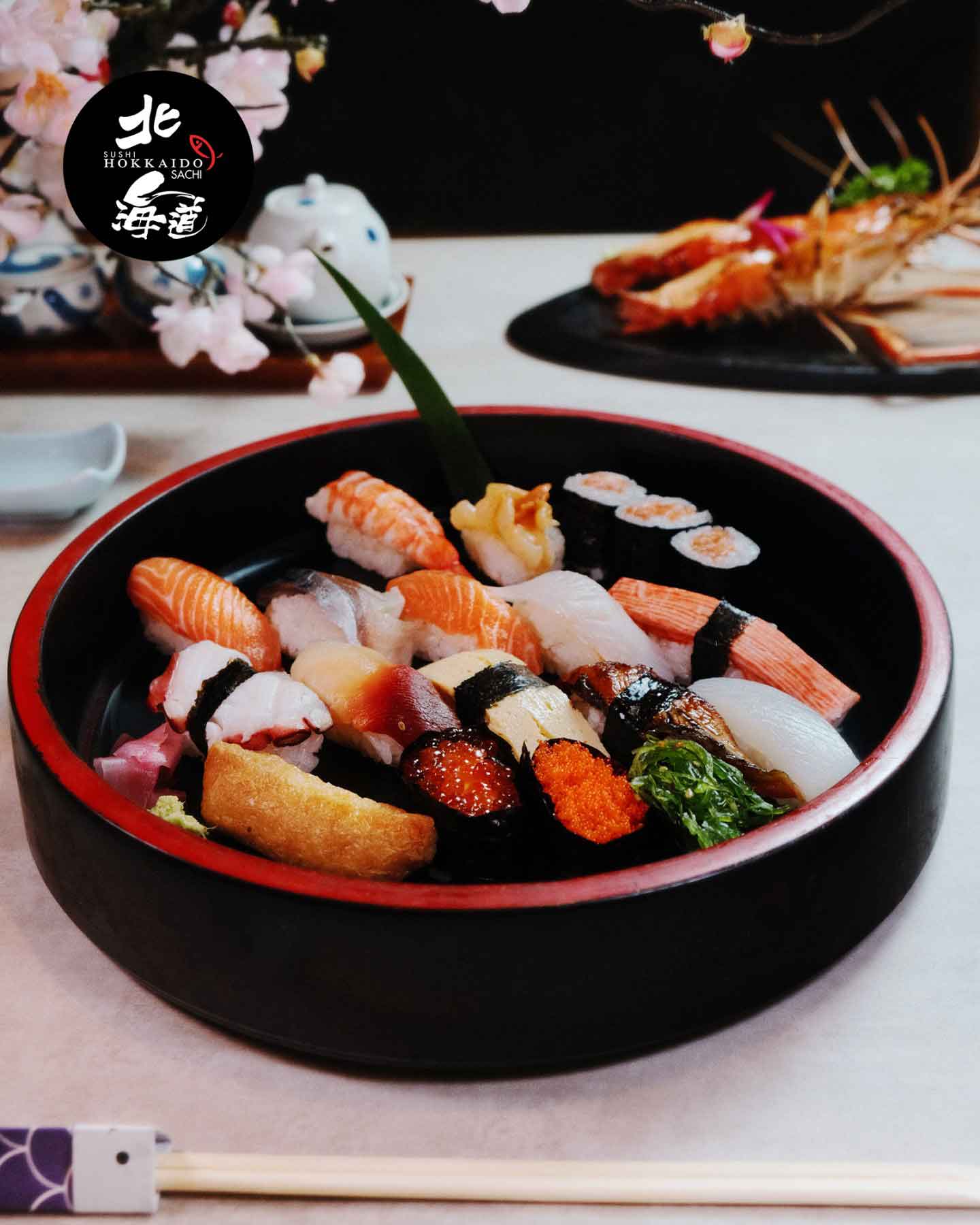 A nigiri set at Sachi