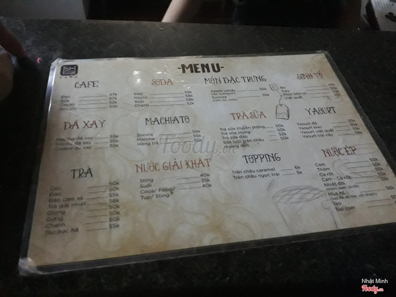 Bảng menu ép plastic tại quán