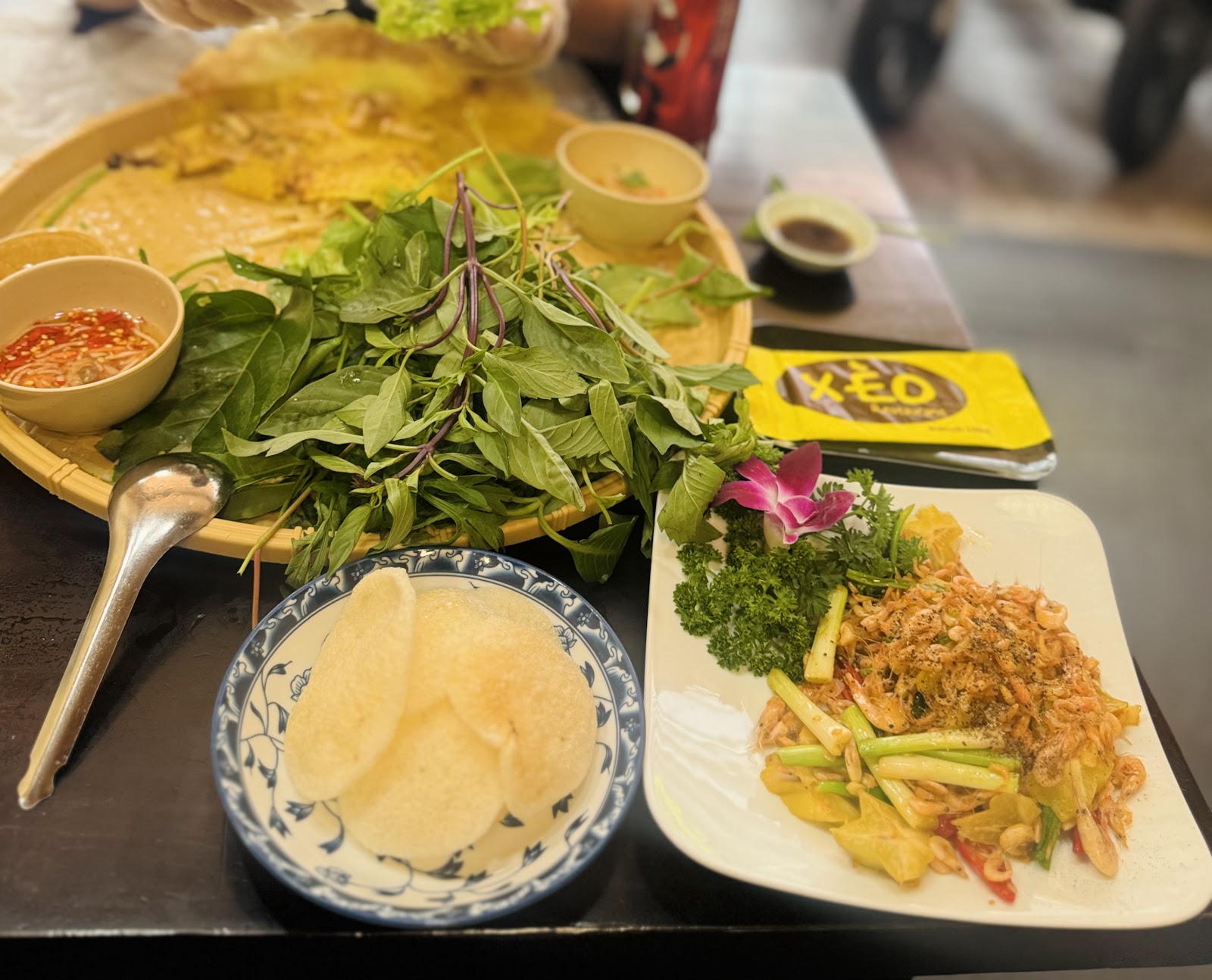 쎄오의 음료 (사진 촬영 대기 중)